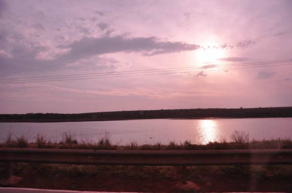 Paisagem na fronteira entre Mato Grosso e Mato Grosso do Sul
